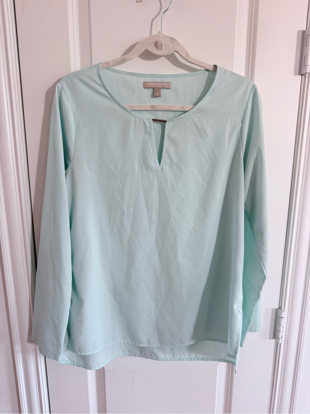 Banana Republic Mint Keyhole Long-Sleeve Blouse